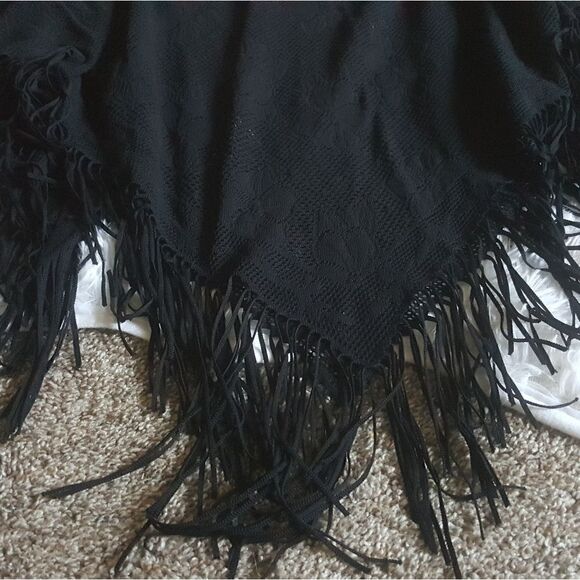 Tommy Bahama black net Fringe Pullover- One Size - Picture 2 of 6
